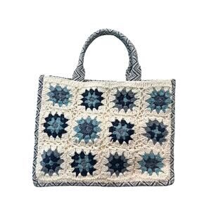ANTIK KRAFT | Crochet Knit Tote Bag Blue White Granny Square Boho